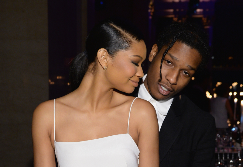 Illustration for article titled The Tangled Relationship Web That Kylie Jenner and Tyga Hath Wrought, Visualized